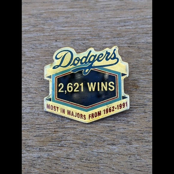 3/$15 Vintage Dodgers Baseball Most in Majors collectible pin - Picture 1 of 2